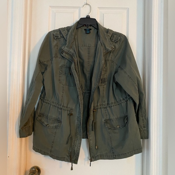 Rue21 Jackets & Blazers - Rue21 Hooded Zip-up Green Anorak Utility Jacket | Size 1X